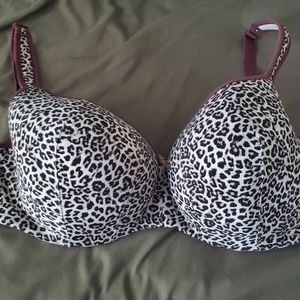 Leopard print Cacique bra